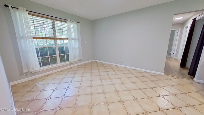 Photo - 1301 Kings Rd