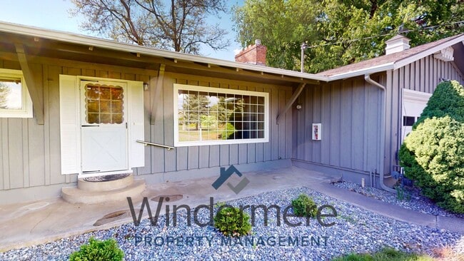 Photo - 2544 Kendal Rd