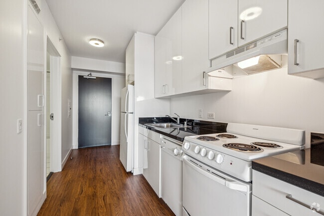 Jr. 1BR, 1BA- 478SF