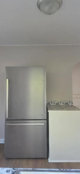 Photo - 963 McRae Ave