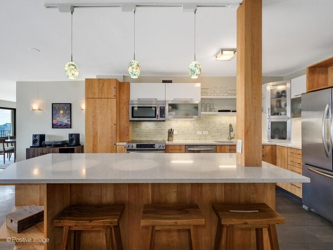 Photo - 2020 N Lincoln Park W Unidad 28KL