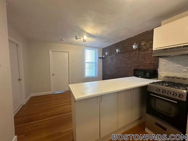 Photo - 145 Princeton St Unidad 2