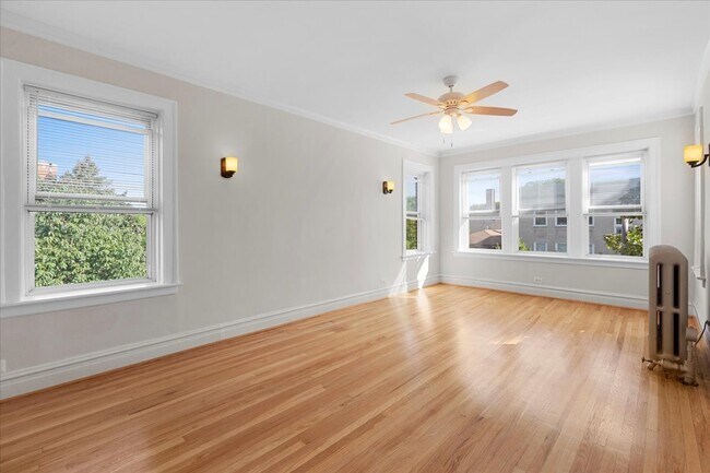 Photo - 120 Custer Ave Unit 3
