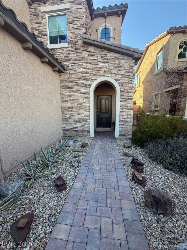 Photo - 8067 Tank Loop St