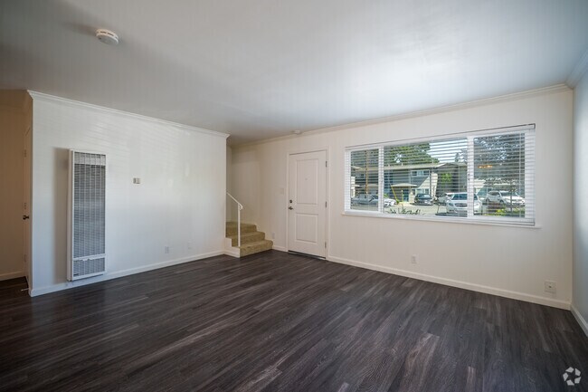 2BR, 1.5BA - 918SF - Living Room - Terra Castro Valley