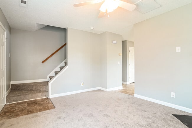 Photo - 11833 Aubreywood Dr