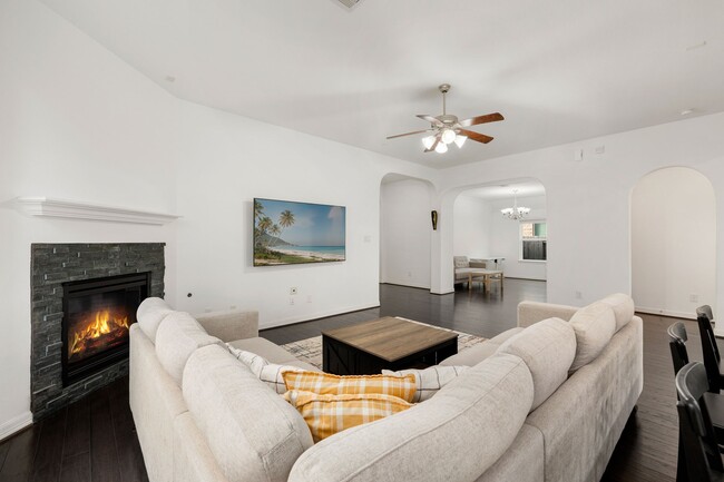 Building Photo - 10507 Angeline Springs Ln