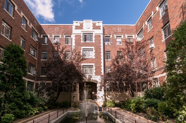 Building Photo - 1305 N Broom St Rental
