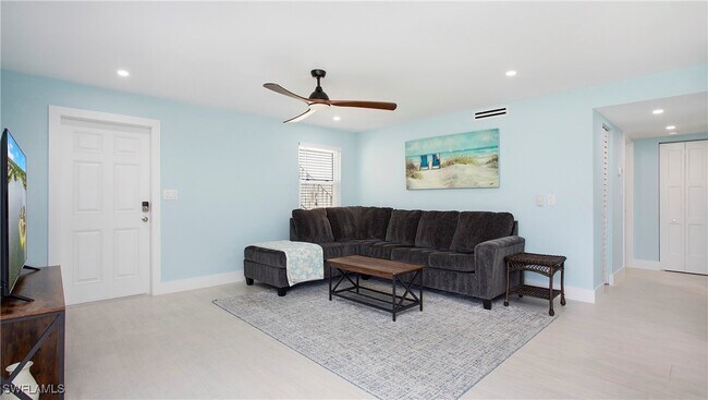 Photo - 1155 Sandpiper St Unidad C7