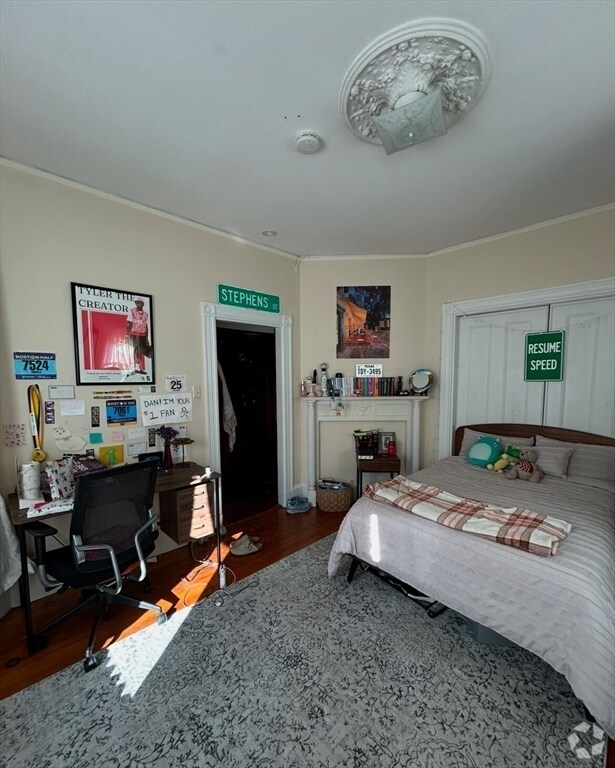 Building Photo - 17 Hillside St Unit 3 Rental