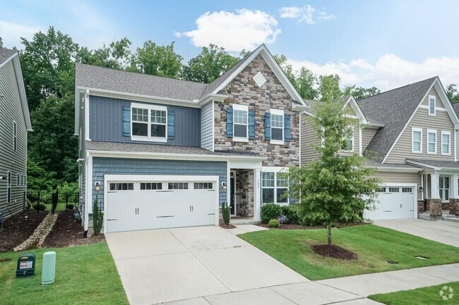Building Photo - Brier Creek Living in a 4 Bedroom 3.5 Bath... Rental