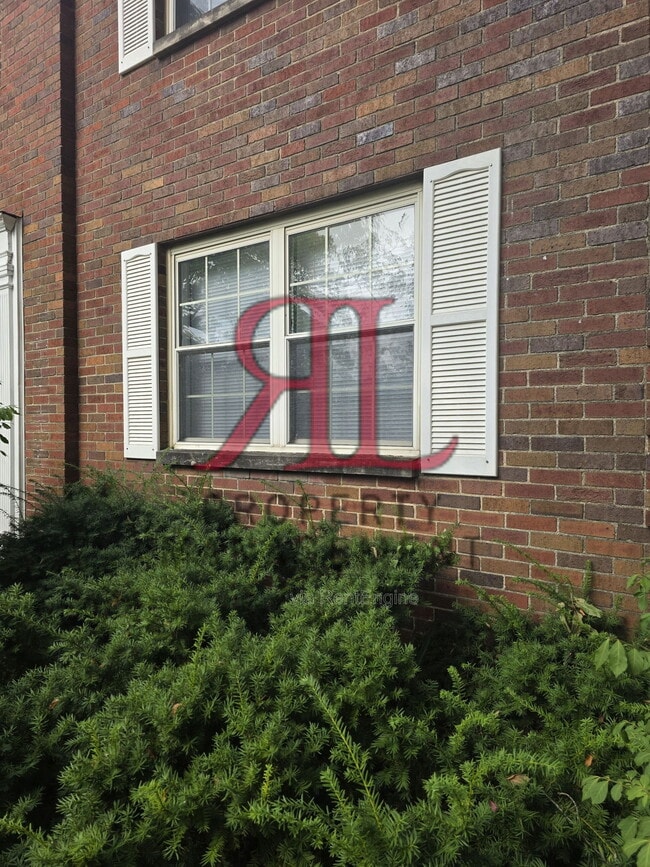 Photo - 1088 Northwest Blvd Unidad A