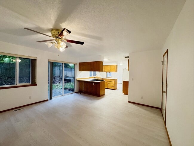 Photo - 17927 Ridge Lake Dr