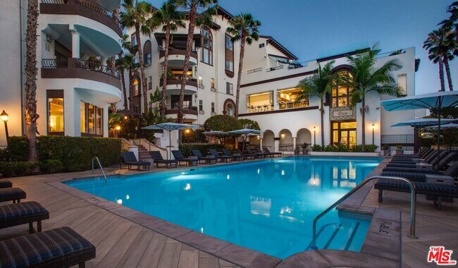 Photo - 6280 W 3rd St Unit 4-337