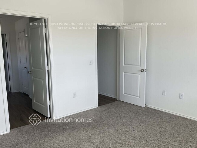 Photo - 10537 Steinbeck Dr