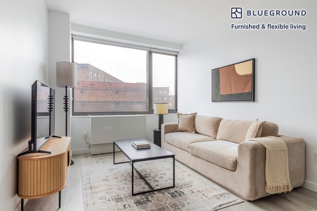 Building Photo - 77 Commercial St