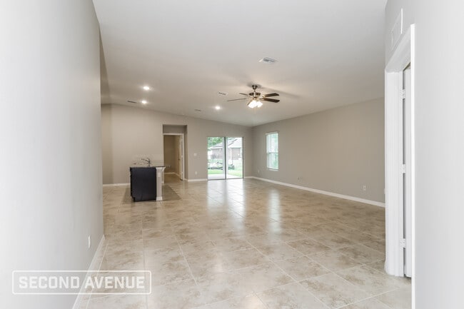 808 Harper Blvd SW