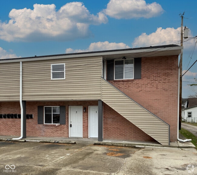 Building Photo - 135 W Hendricks St Unit 6 Rental