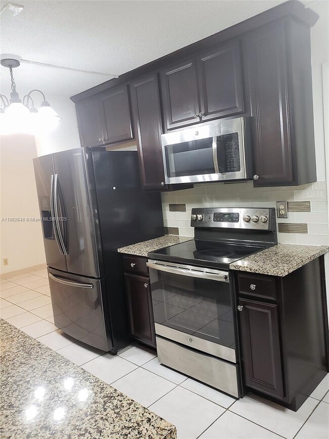 Photo - 708 SW 24th St