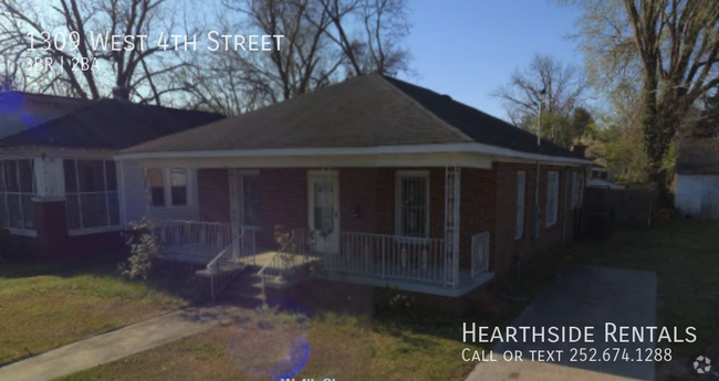 Building Photo - "Charming 3-Bedroom Home with 2 Full Baths...