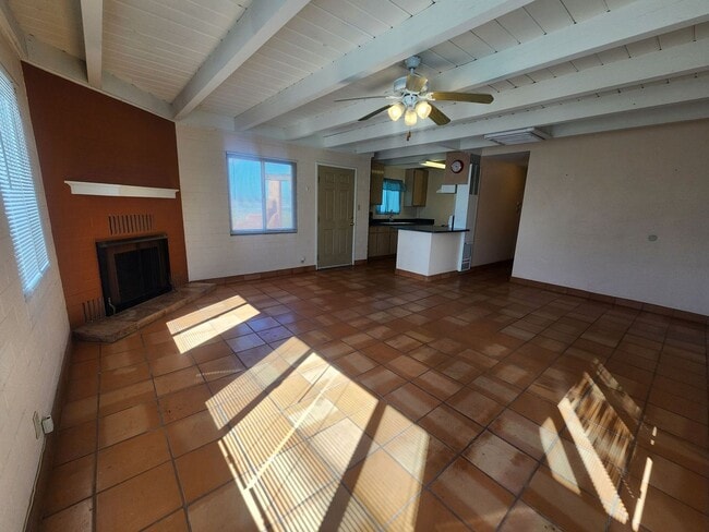 73015 Siesta Dr