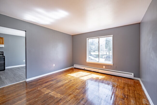 Photo - Villagewood Apartments