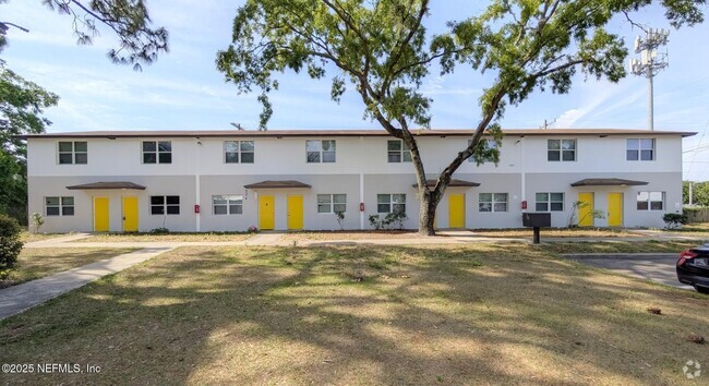 Building Photo - 2851 Yellow Pine Ct Unit 2 Rental