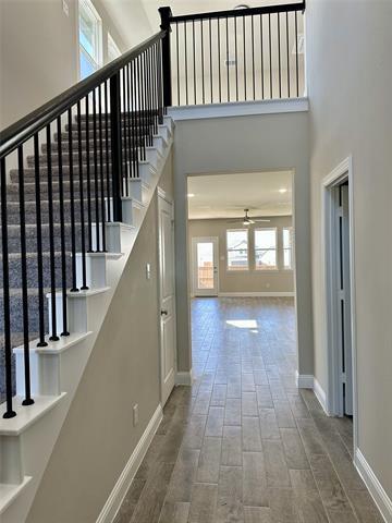 Photo - 1320 Middlebrook Dr House