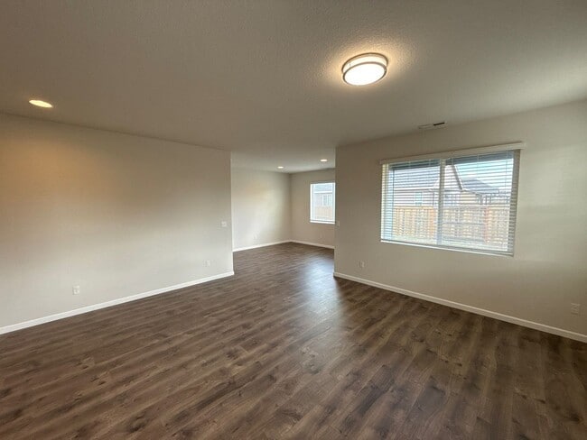 Photo - 5012 49th Ave NE