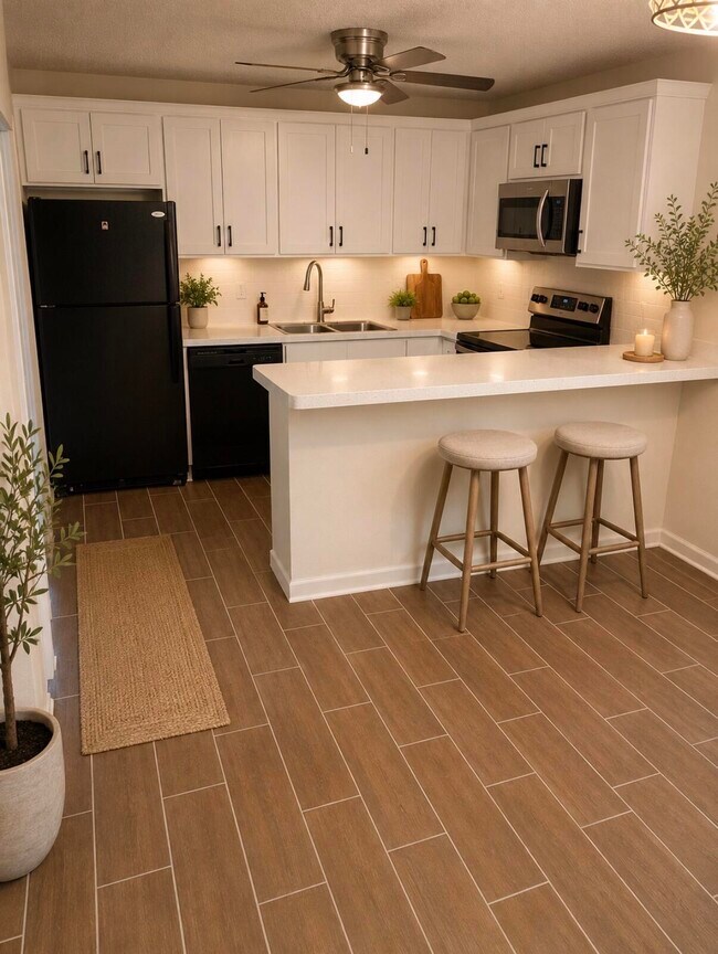 Photo - 1421 14th Ln