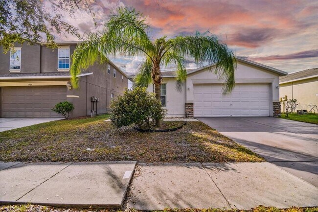 Photo - 7956 Carriage Pointe Dr House