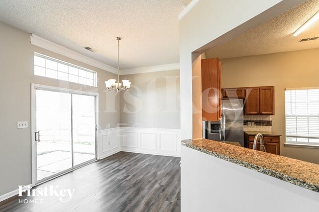 Photo - 7111 Smithton Ln