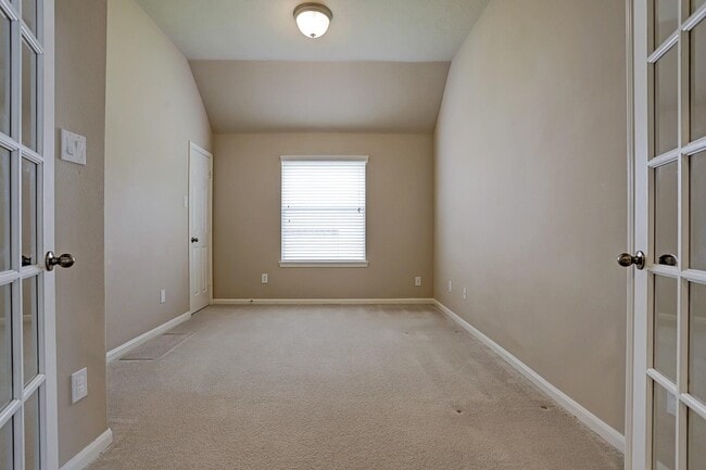 Photo - 2118 Great Prairie Ln