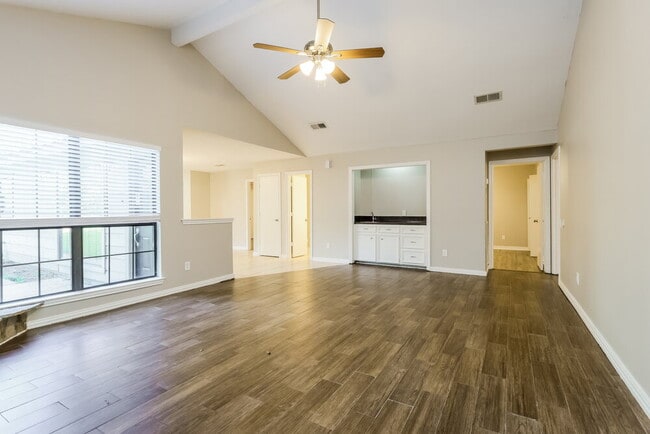 Photo - 11631 Alcott Dr