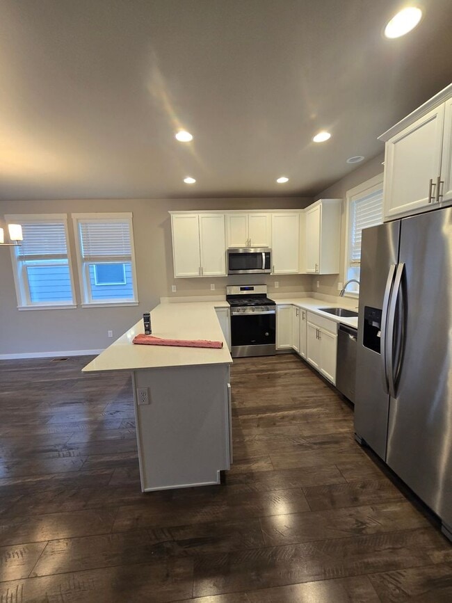 Photo - 4 bed 2.5bath located in Ferndale For Rent