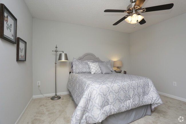 Photo - Shadow Creek Apartments