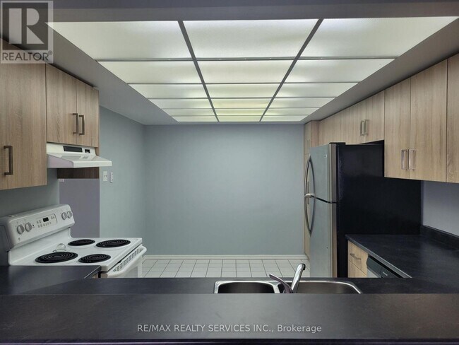 Photo - 330 Mill St S Unité 1206