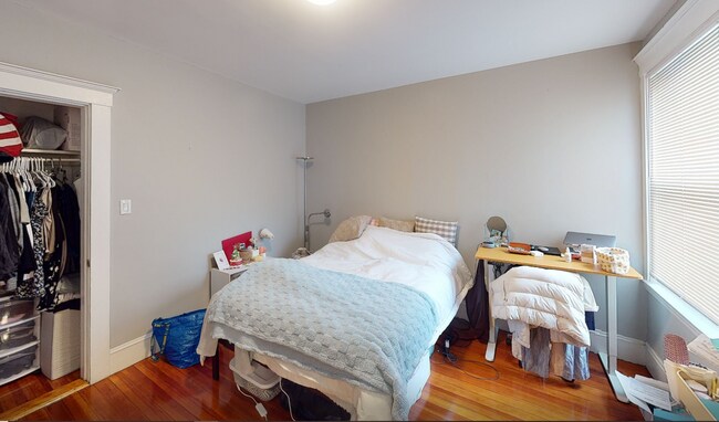 Photo - 190 Kelton St Unit 3