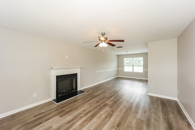 Photo - 100 Quarry Cir