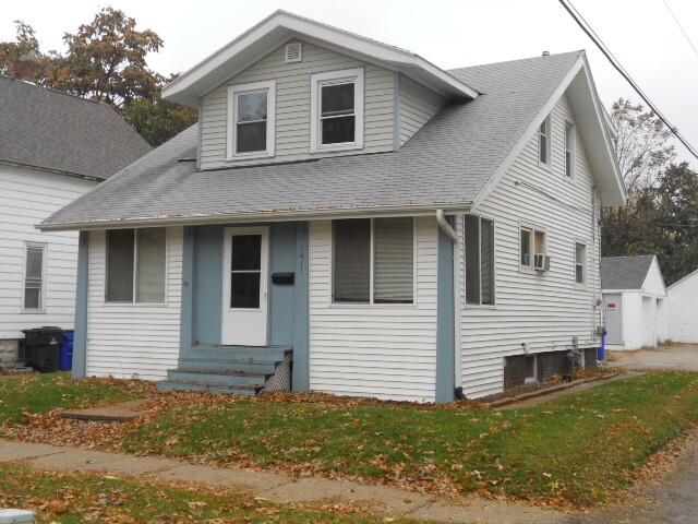 Building Photo - 1411 1st St SW Rental