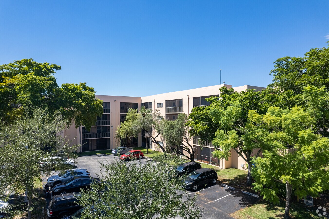 Photo - Horizons West