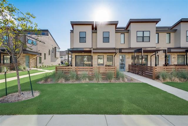 Building Photo - 831 Cavitt Ct