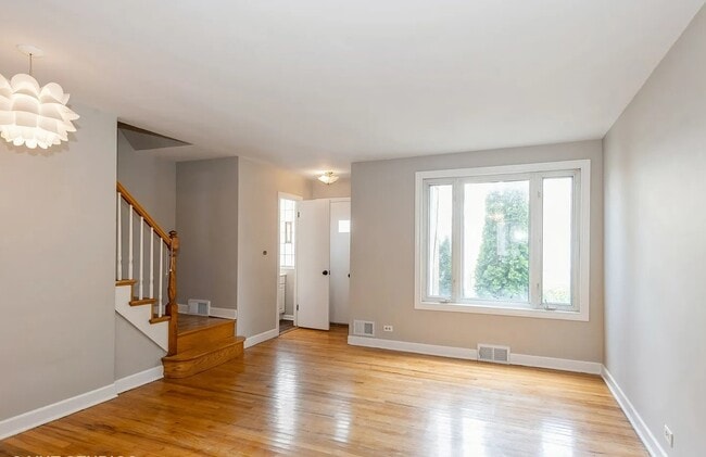 Photo - 1414 N Harlem Ave