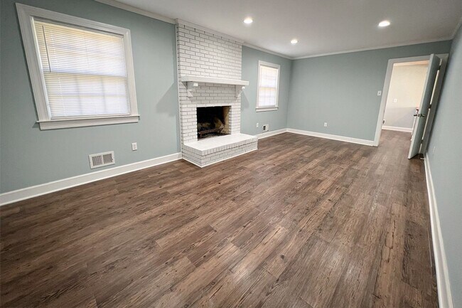 Photo - Beautifully Updated Home Near Wrightsville Beach & Mayfaire - Pet Friendly!