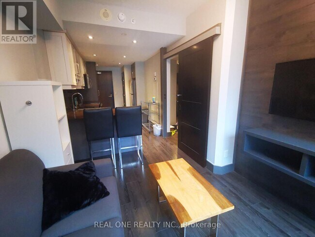 Photo - 330 Phillip St Unité S-213