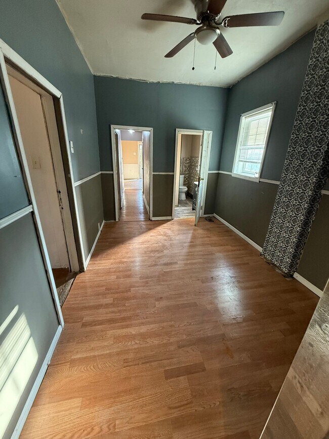 Photo - 5605 Wabada Ave