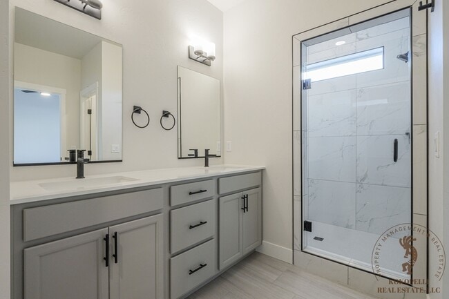 Photo - 2466 Revere Rd