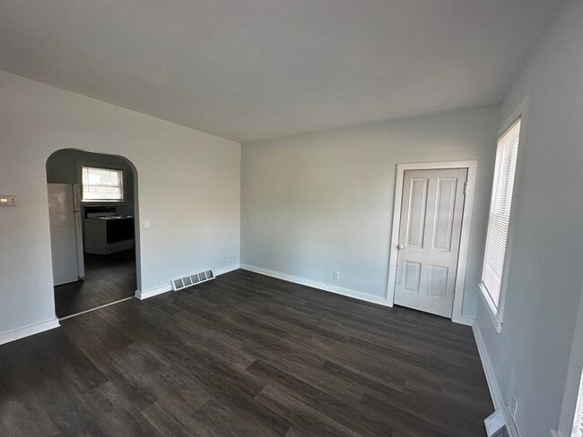 Photo - 745-745 Milton Ave Unit 745