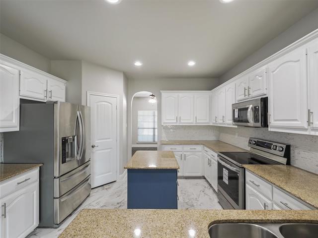 Photo - 3508 Hornbeam St