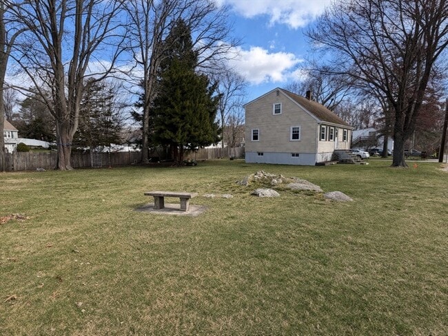 Photo - 33 Logan Rd